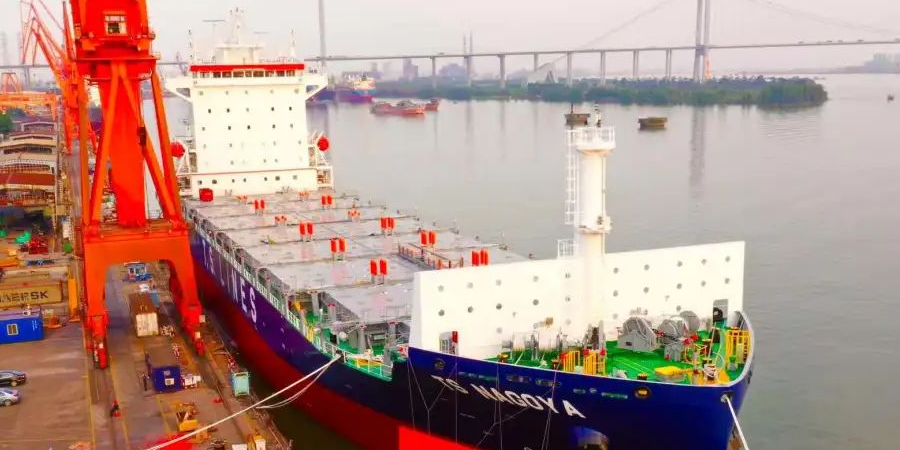 支线集装箱船老龄化凸显，，，，船东关注支线箱船时机