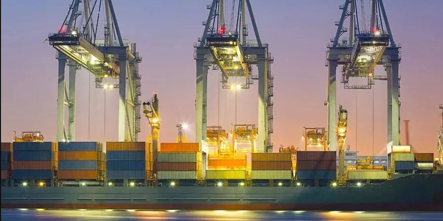 海运价暴跌，，，，，近二十年体现最阴晦的第一季度